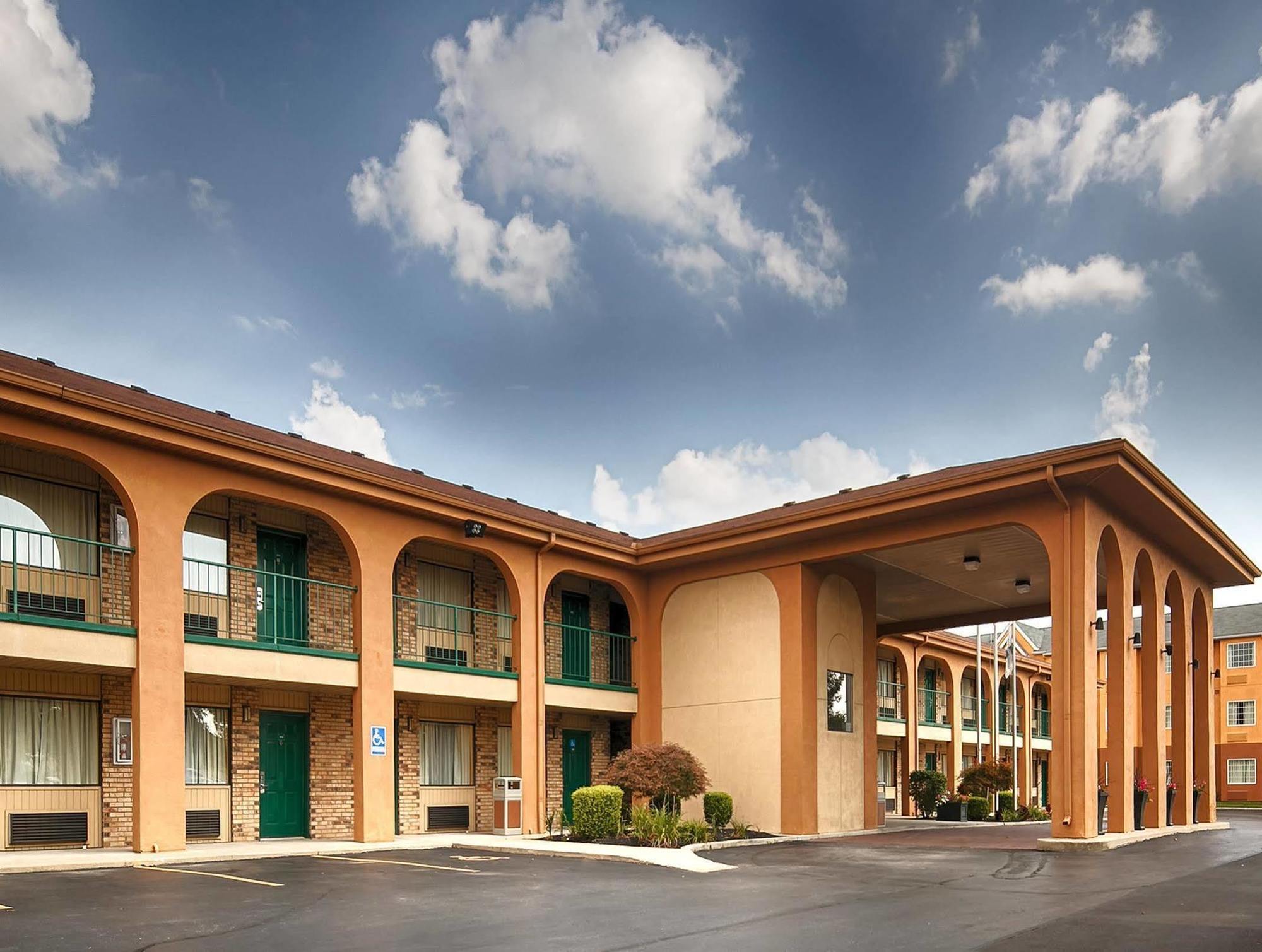 Best Western Executive Inn Grove City Exteriör bild